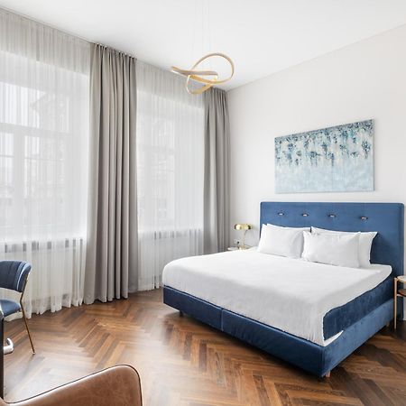 Grand Crown Aparthotel Вилнюс Екстериор снимка