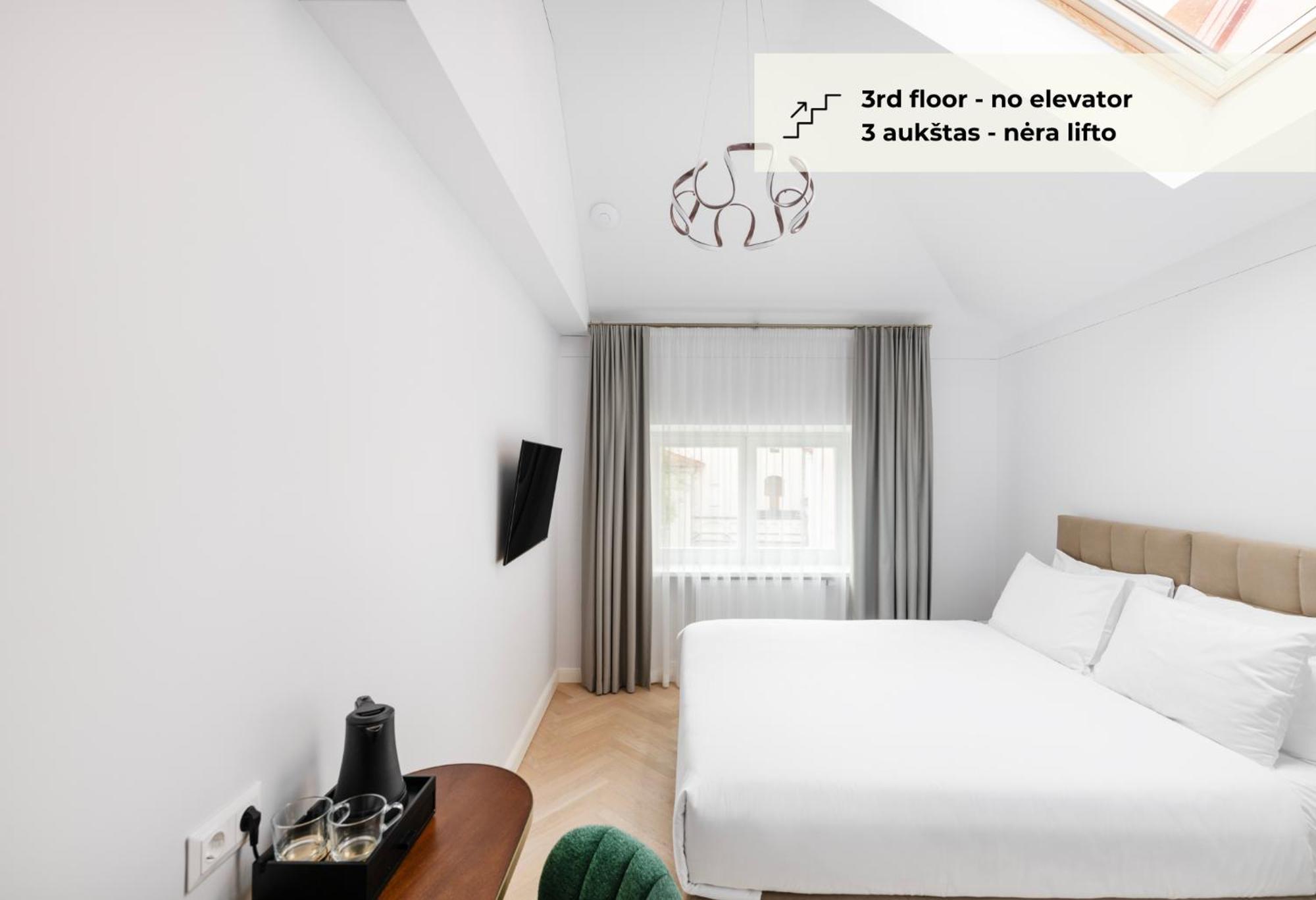 Grand Crown Aparthotel Вилнюс Екстериор снимка