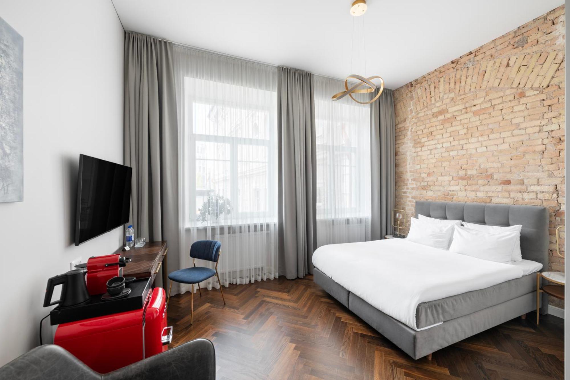 Grand Crown Aparthotel Вилнюс Екстериор снимка