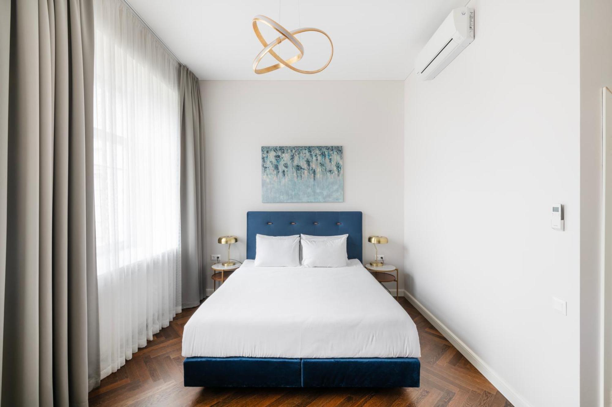 Grand Crown Aparthotel Вилнюс Екстериор снимка