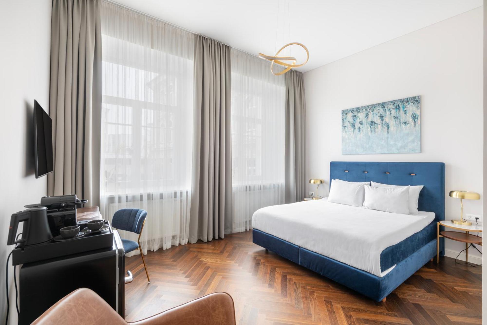 Grand Crown Aparthotel Вилнюс Екстериор снимка